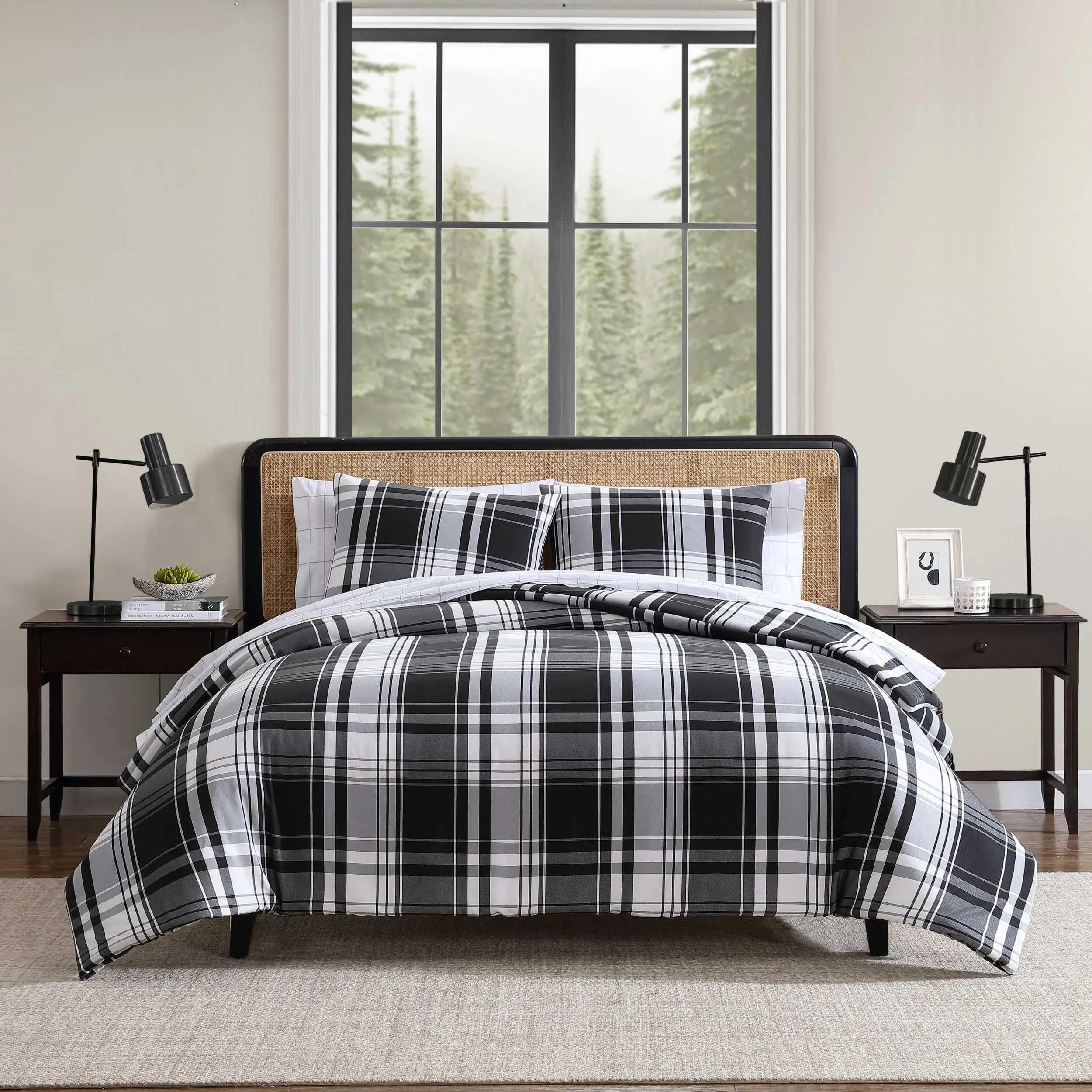 Full/Queen Comforter Set with Ombre Plaid Pattern