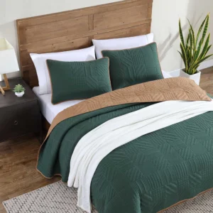 Full/Queen Solid Pattern Quilt Sets with Geometric Stitching