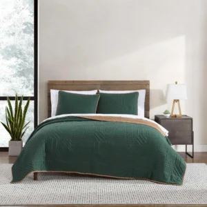 Full/Queen Solid Pattern Quilt Sets with Geometric Stitching