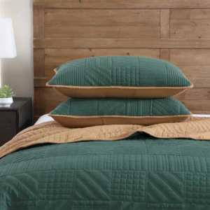 Full/Queen Solid Pattern Quilt Sets with Geometric Stitching