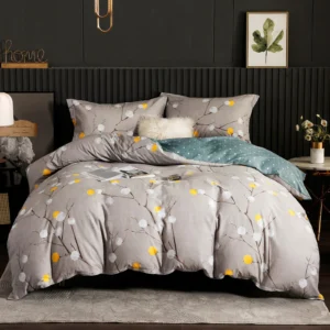 Neutral Abstract Berry Print Duvet Cover Set